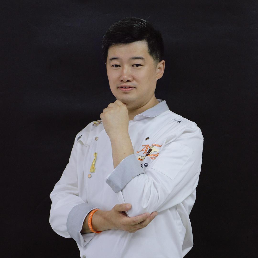 吕强烘焙
