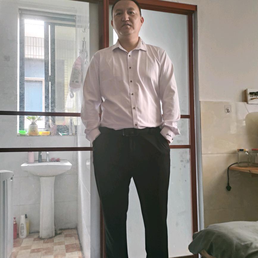胡华