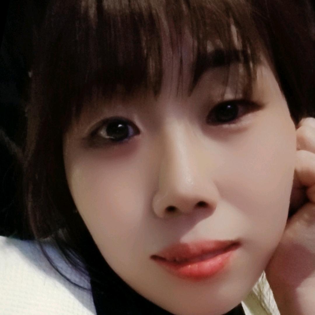 王·Wanᴗg·ᰔᩚ