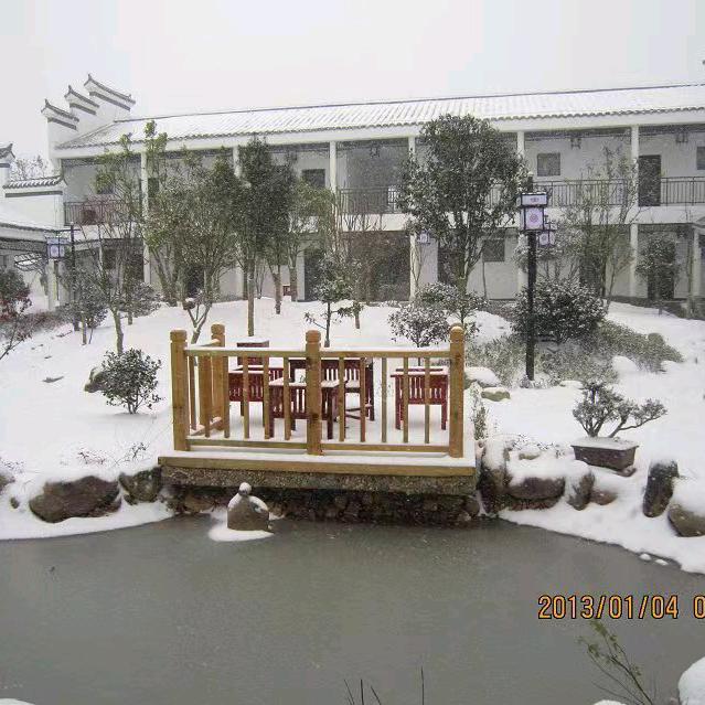 向钱看头像
