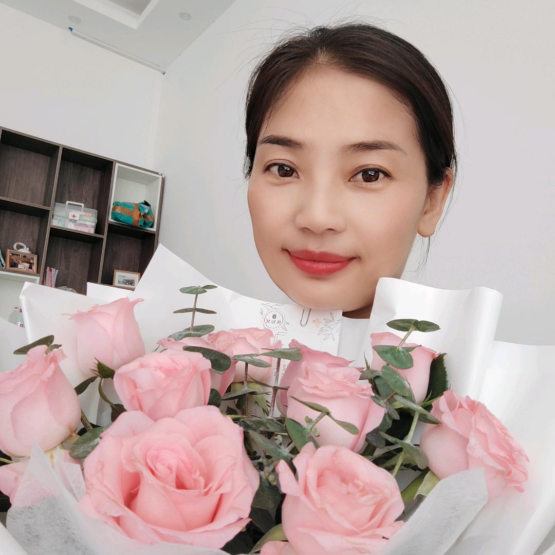 屋顶的橙子味🍊