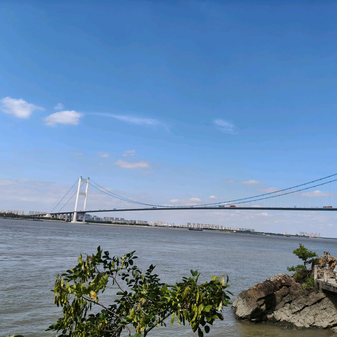 一人一城一生心疼