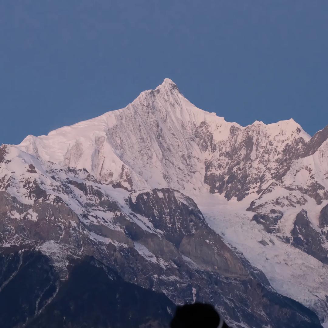 Aurevia 金脉广场