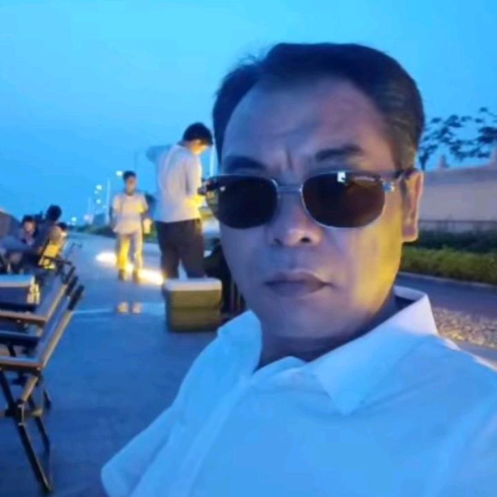 李哥