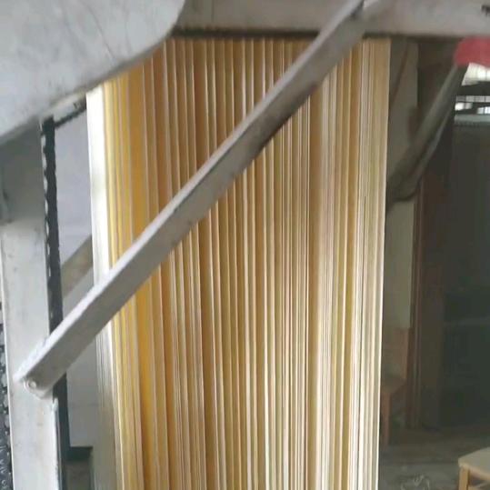 张显芬