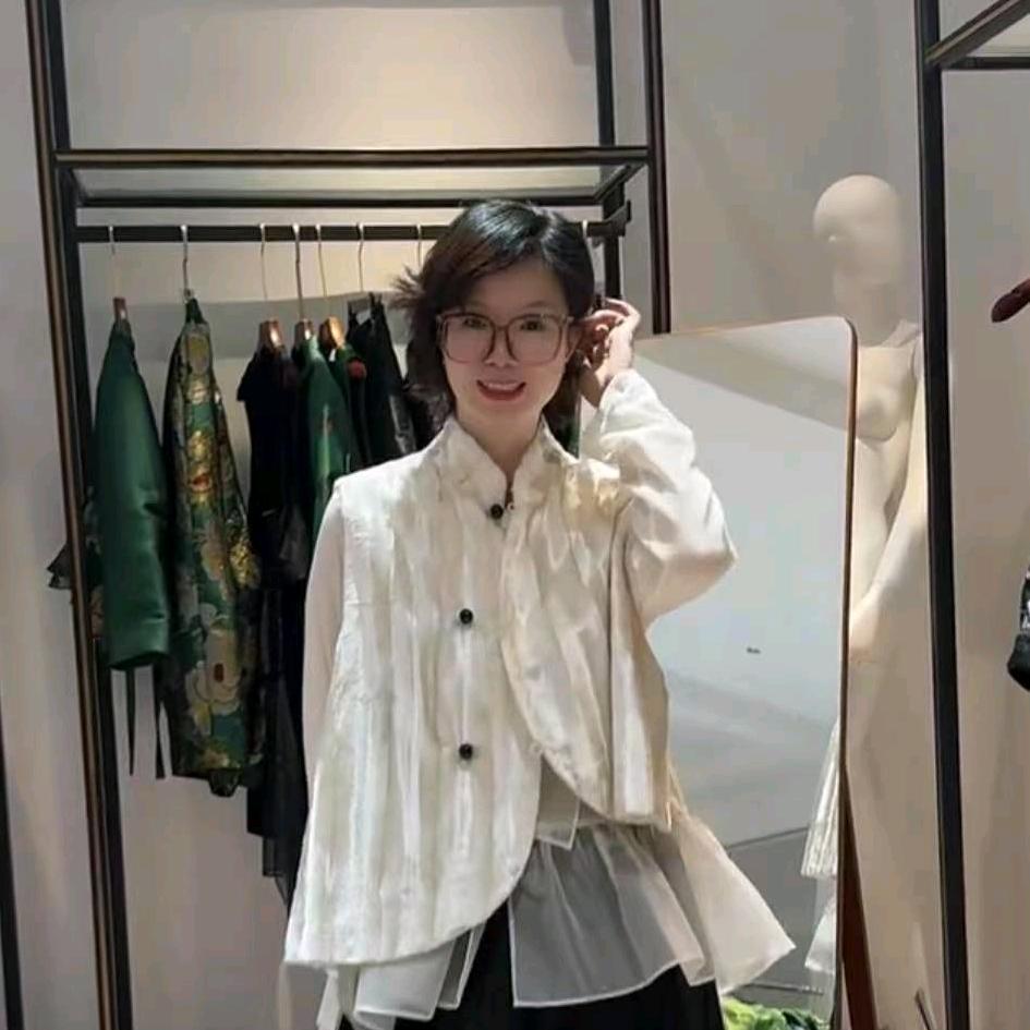寻知服饰