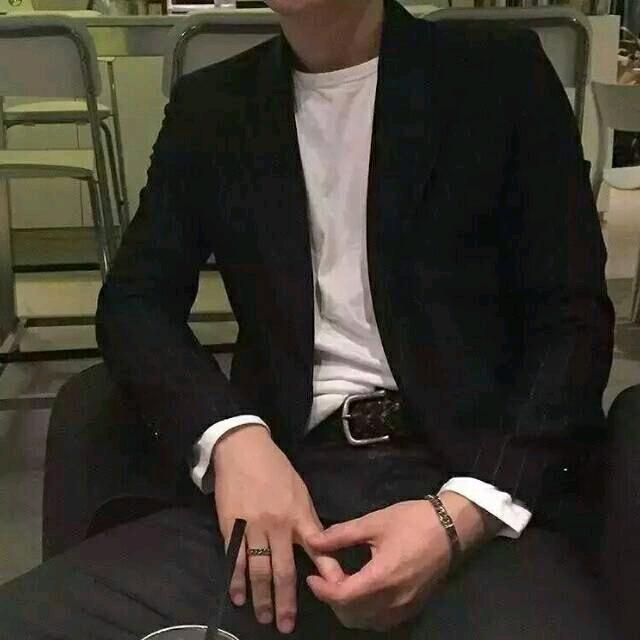 渊.