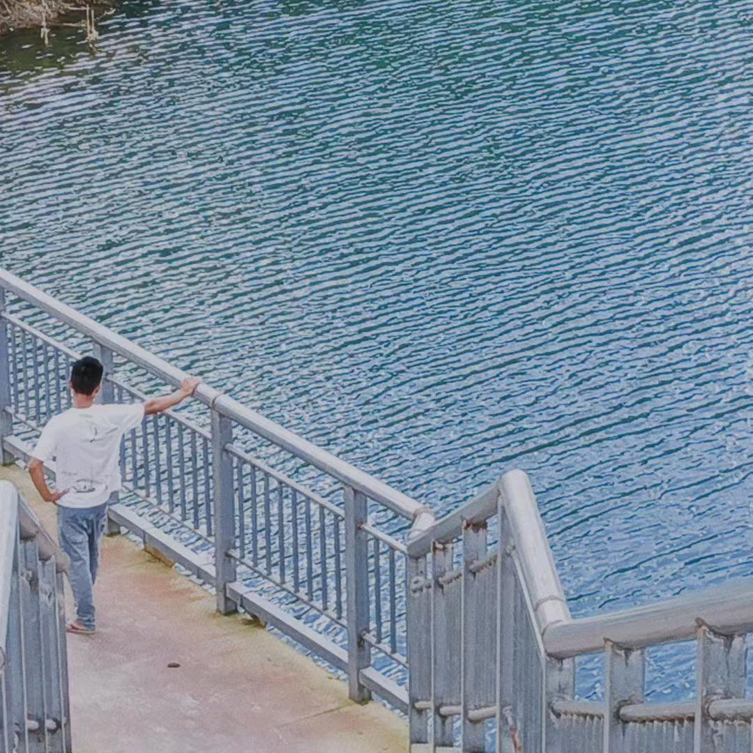 孤  梦
