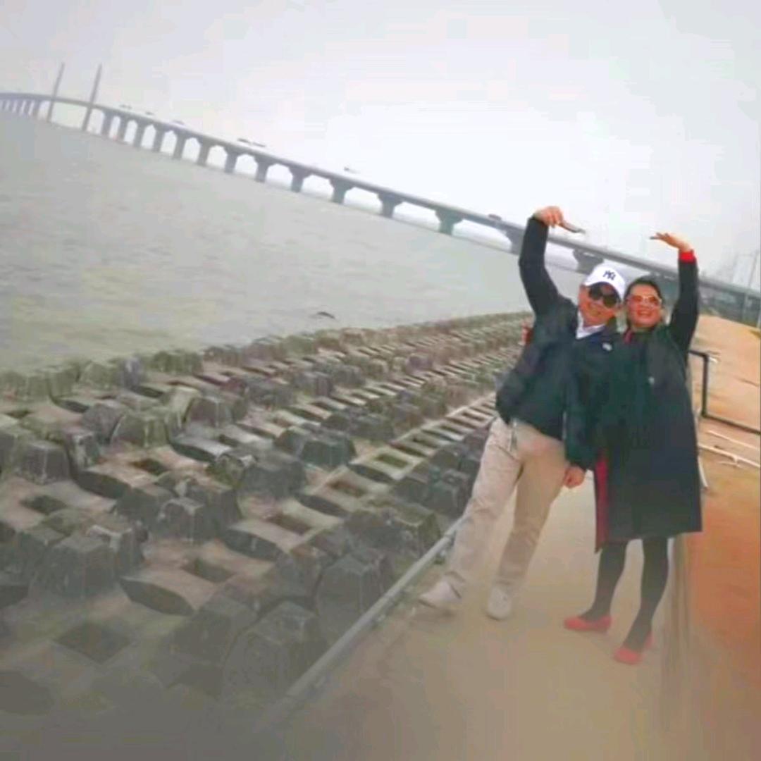 等一个表杨