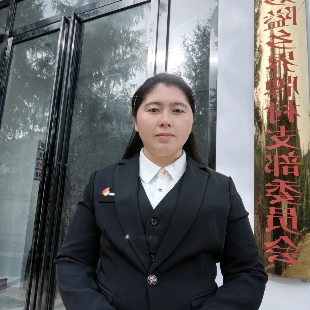 铜仁珍珠花生村干部