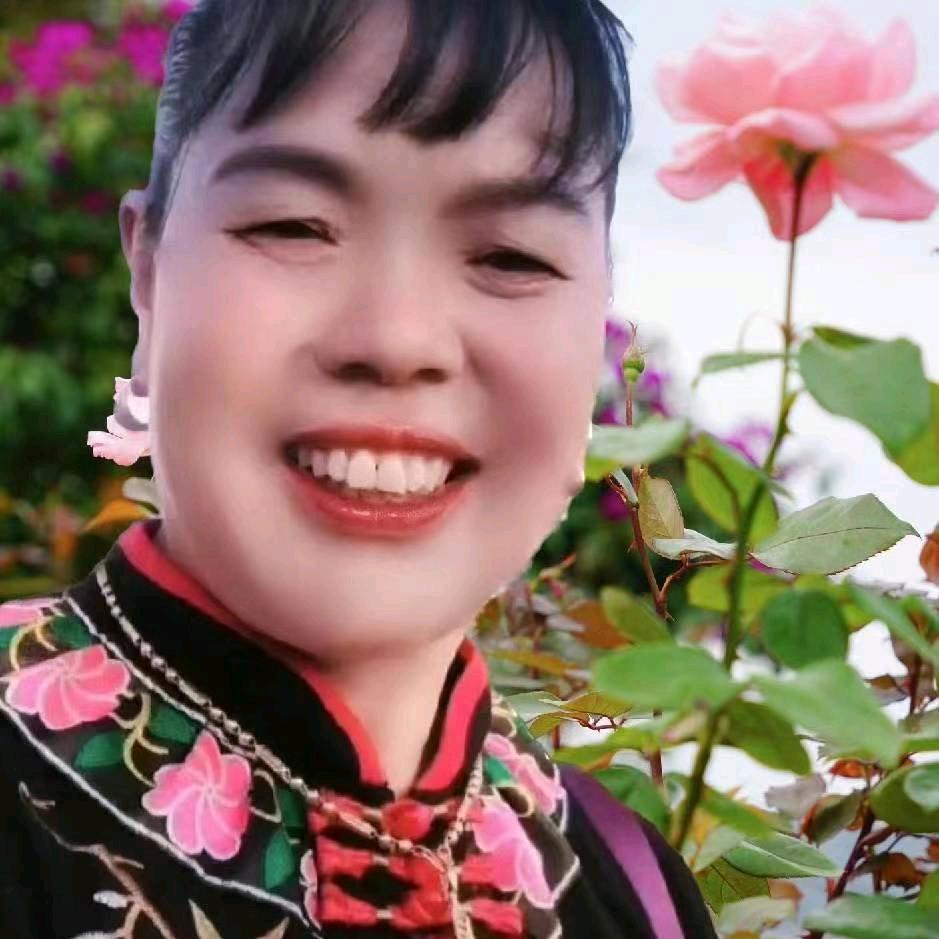 三组花灯