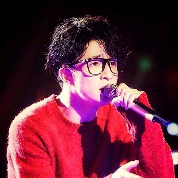 一半意外无数的可(๑•.•๑)