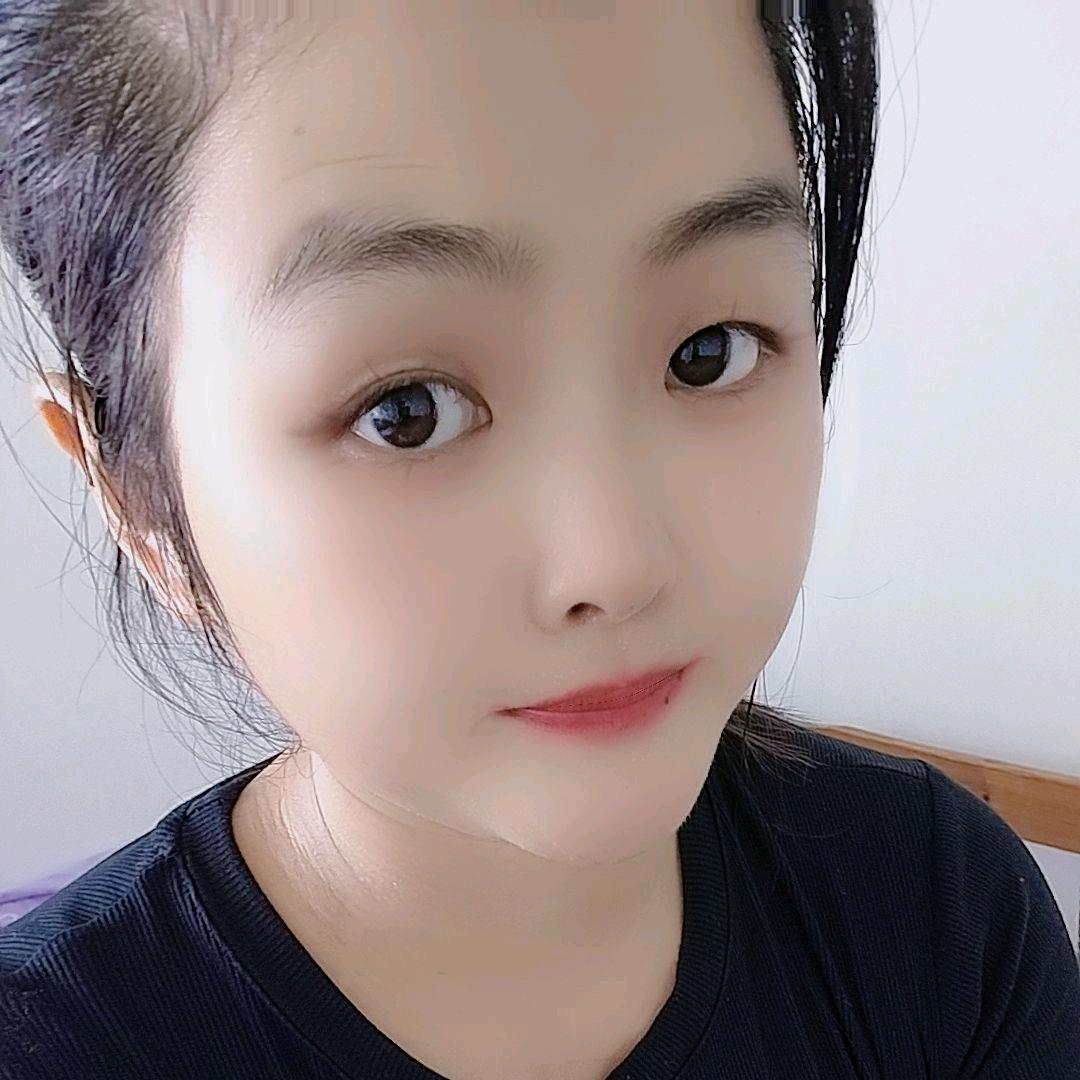 是盼盼吖😜😜