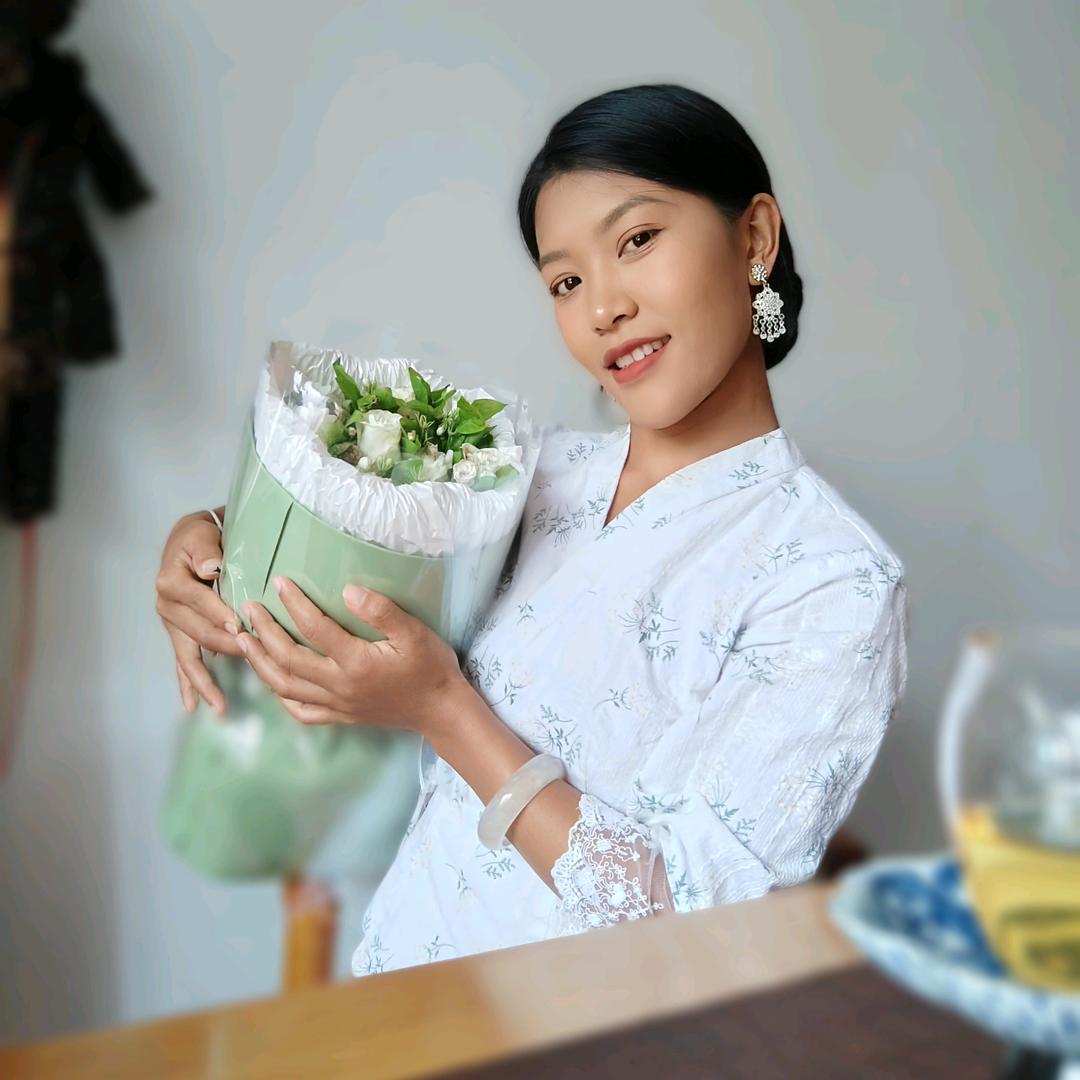 佤族茶叶娜