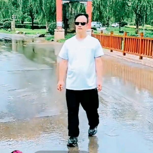 鹏蝶鹏舞小号