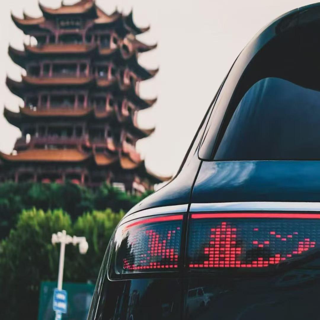 拼哥ᴹ⁸（问界M8/智界R7）