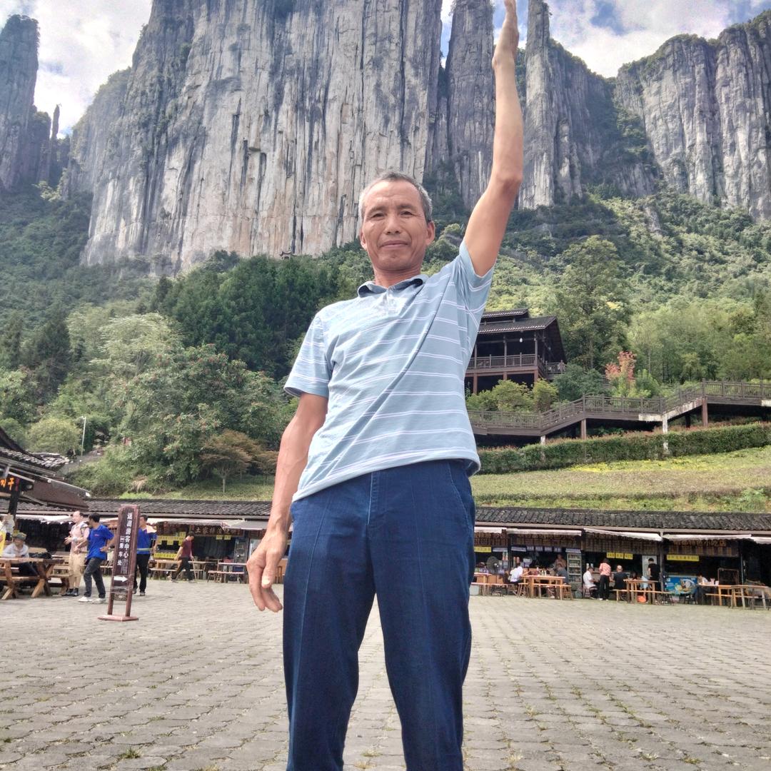 小小谭