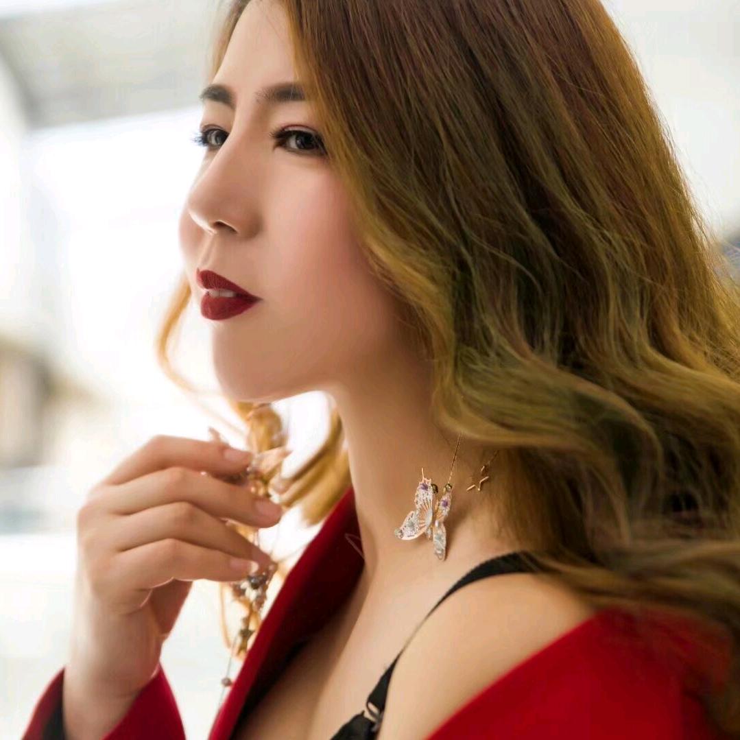 A.🌸暁辉.   💫