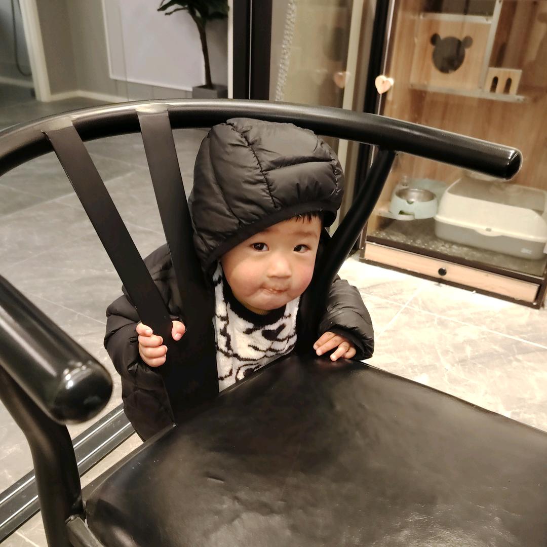 左手