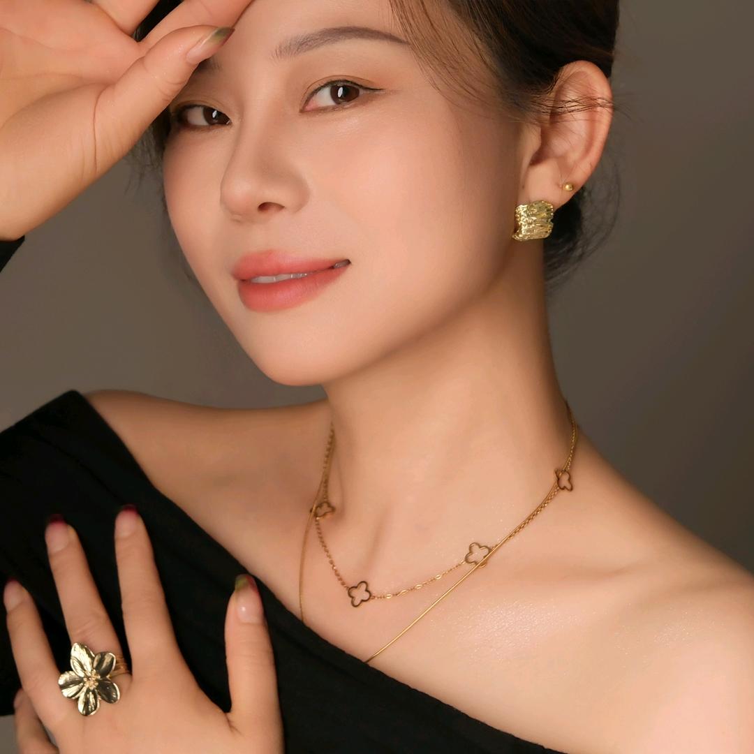 @张姐