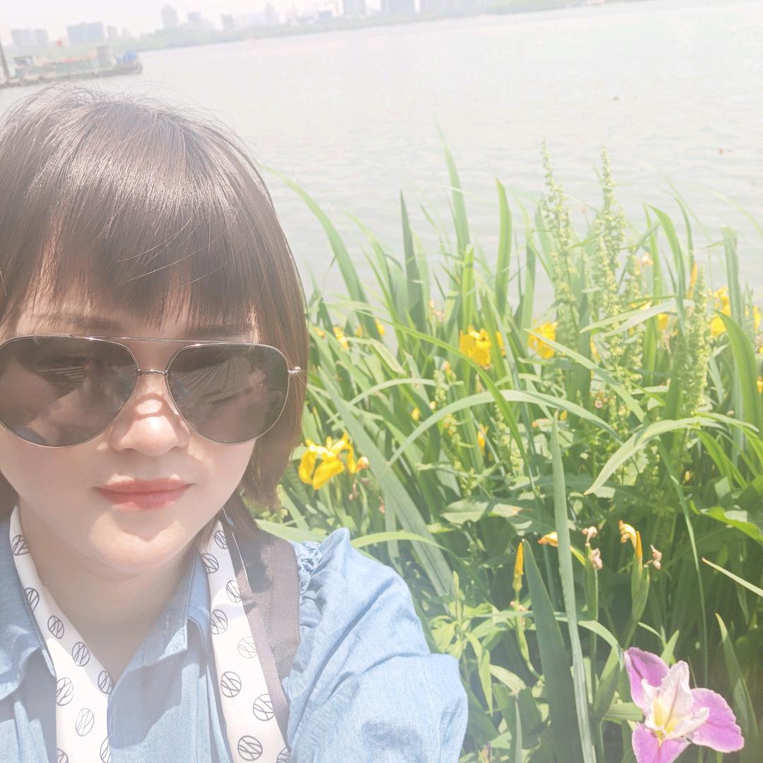 布谷画业（迈皋桥店）