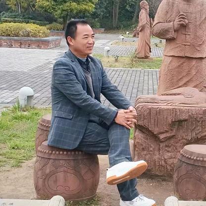 行走四方。等待有缘人。