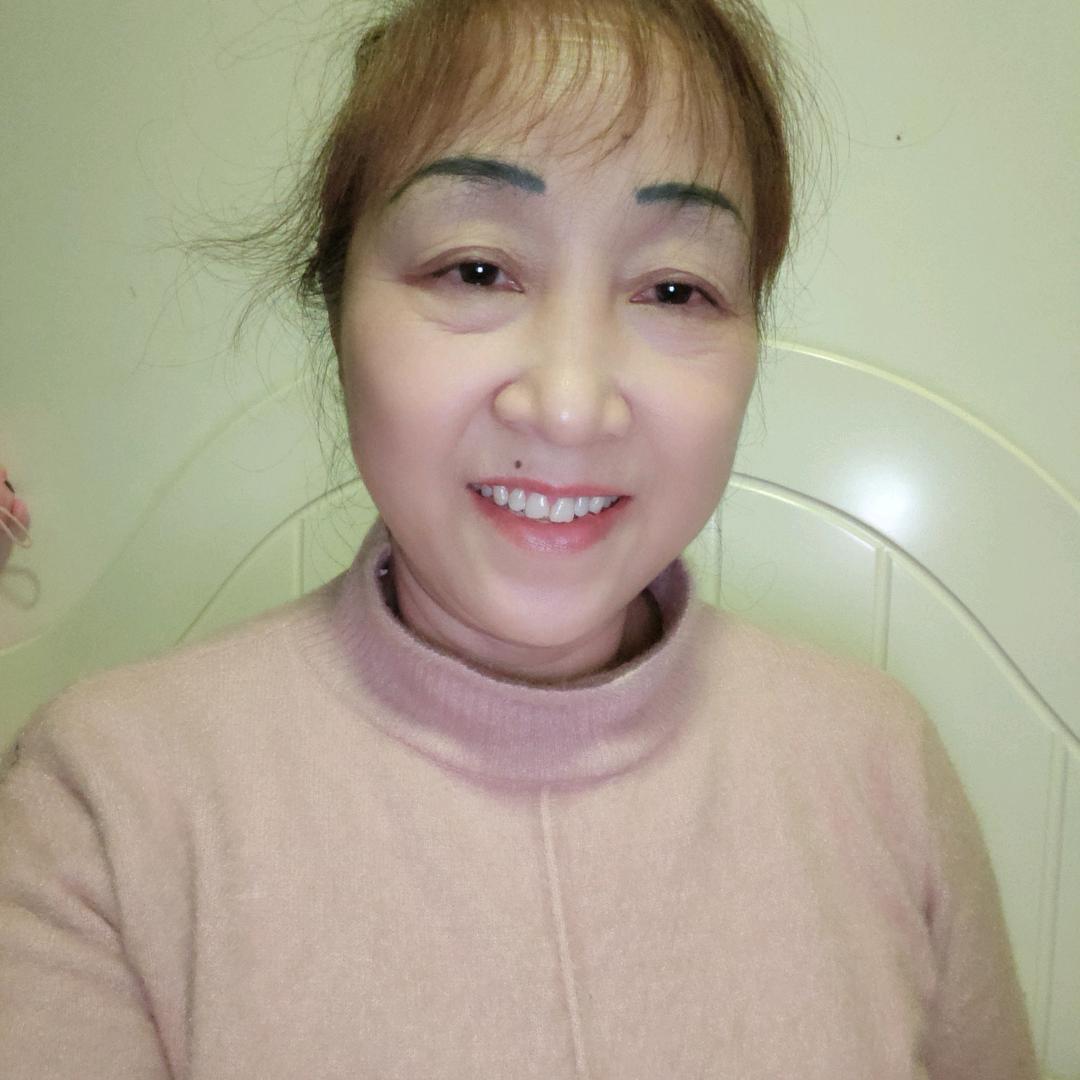 熊大姐（喜欢唱歌跳舞）