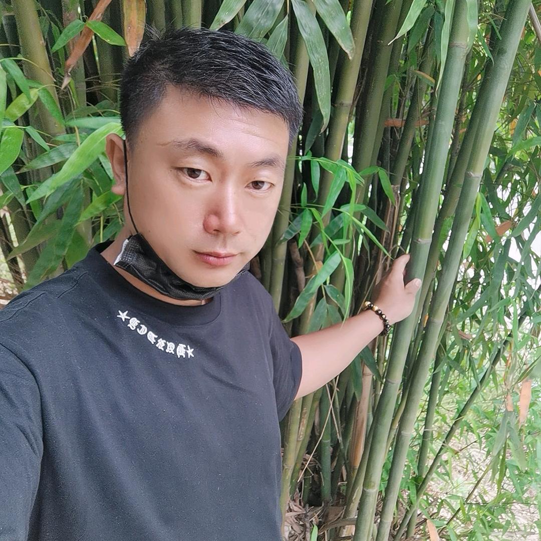 陈小天在农村