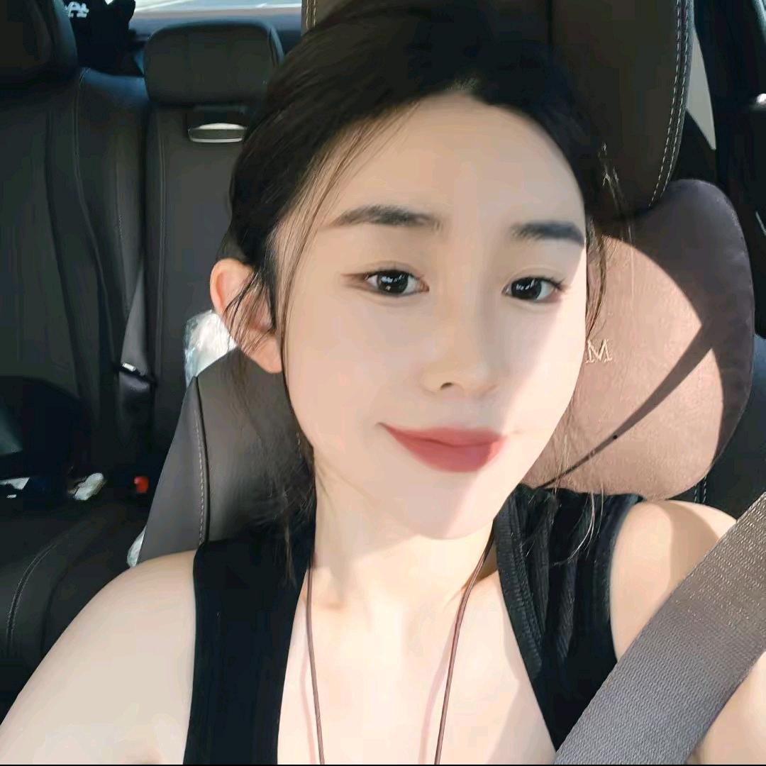 玖了个玖同款穿搭