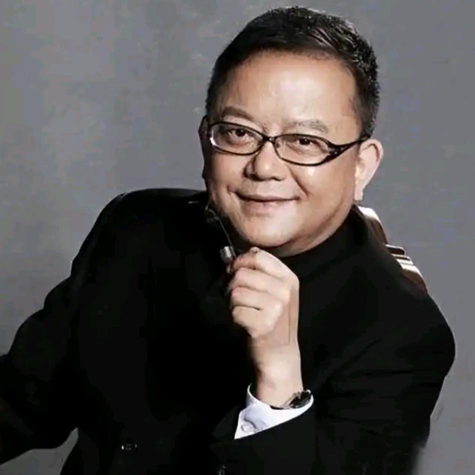 牛德华
