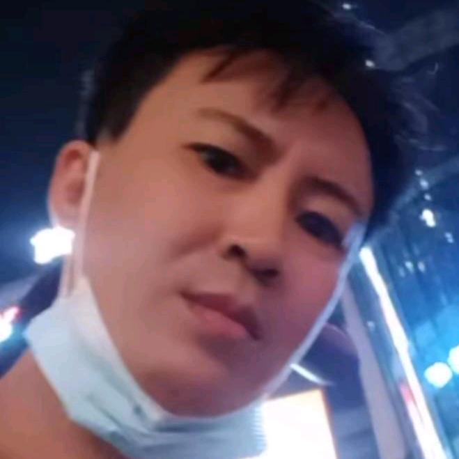 荣春