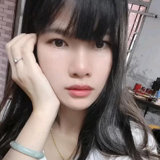 灿烂微笑