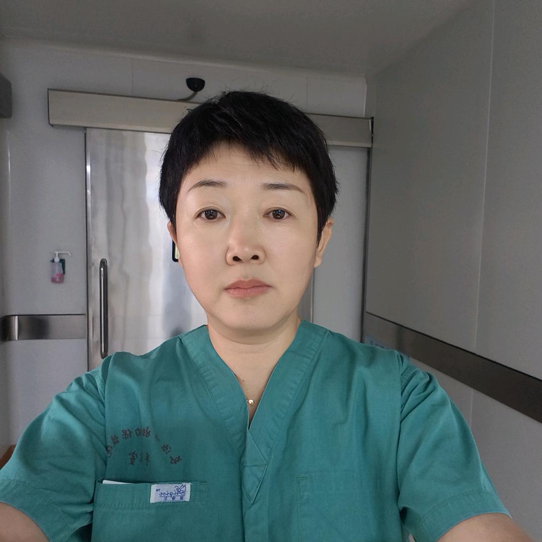 徐玲