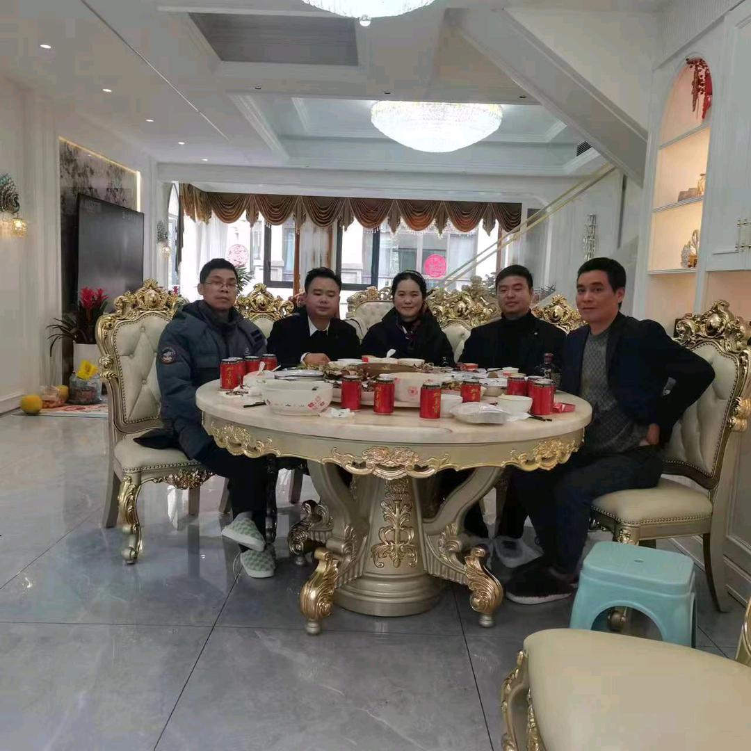 万小红