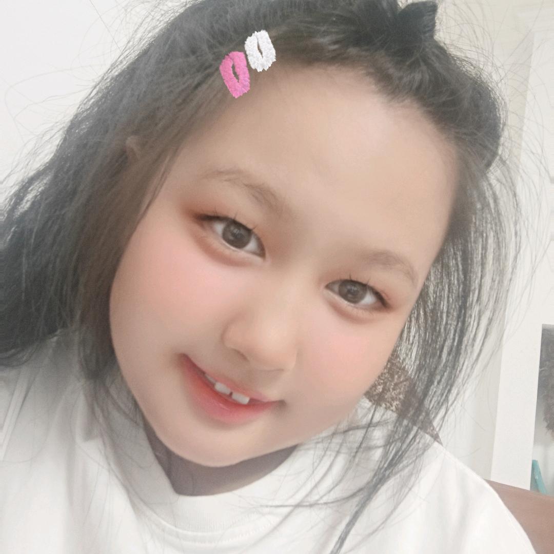 彤彤