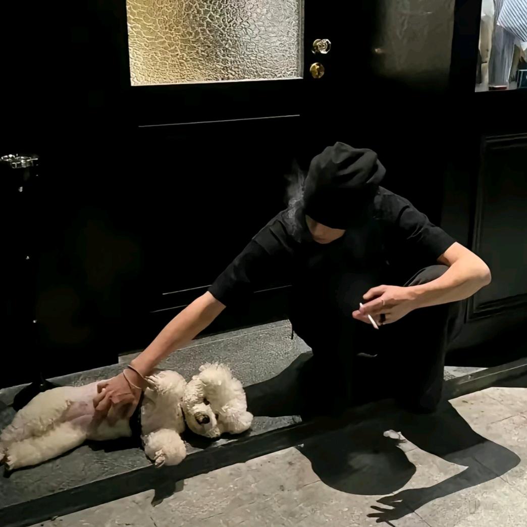 三小石