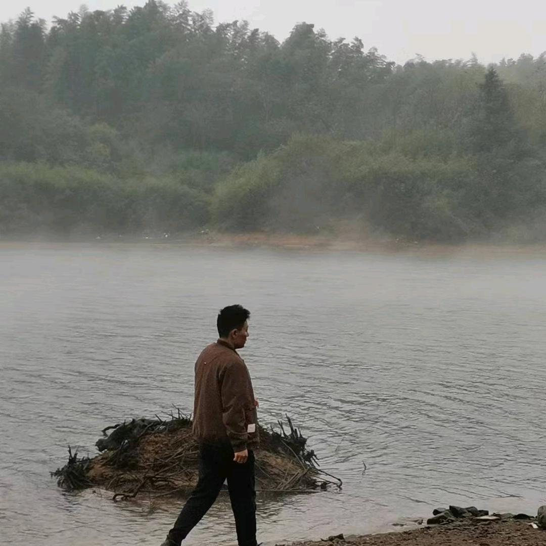 充满幸福的生活