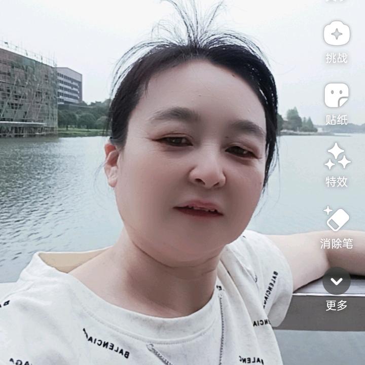 飞飞
