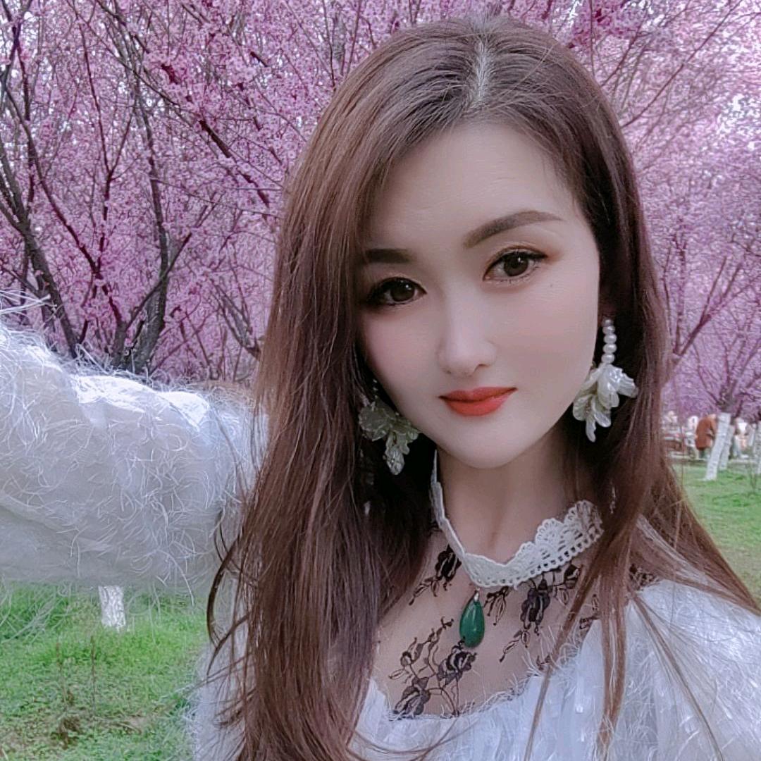 依~梦