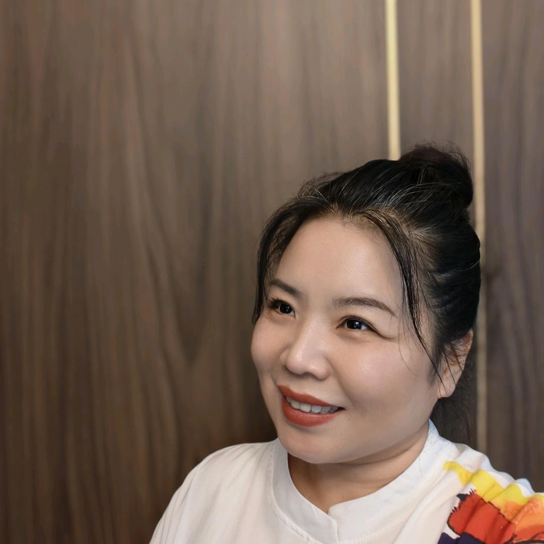 越程全屋定制木门工厂展厅官方号