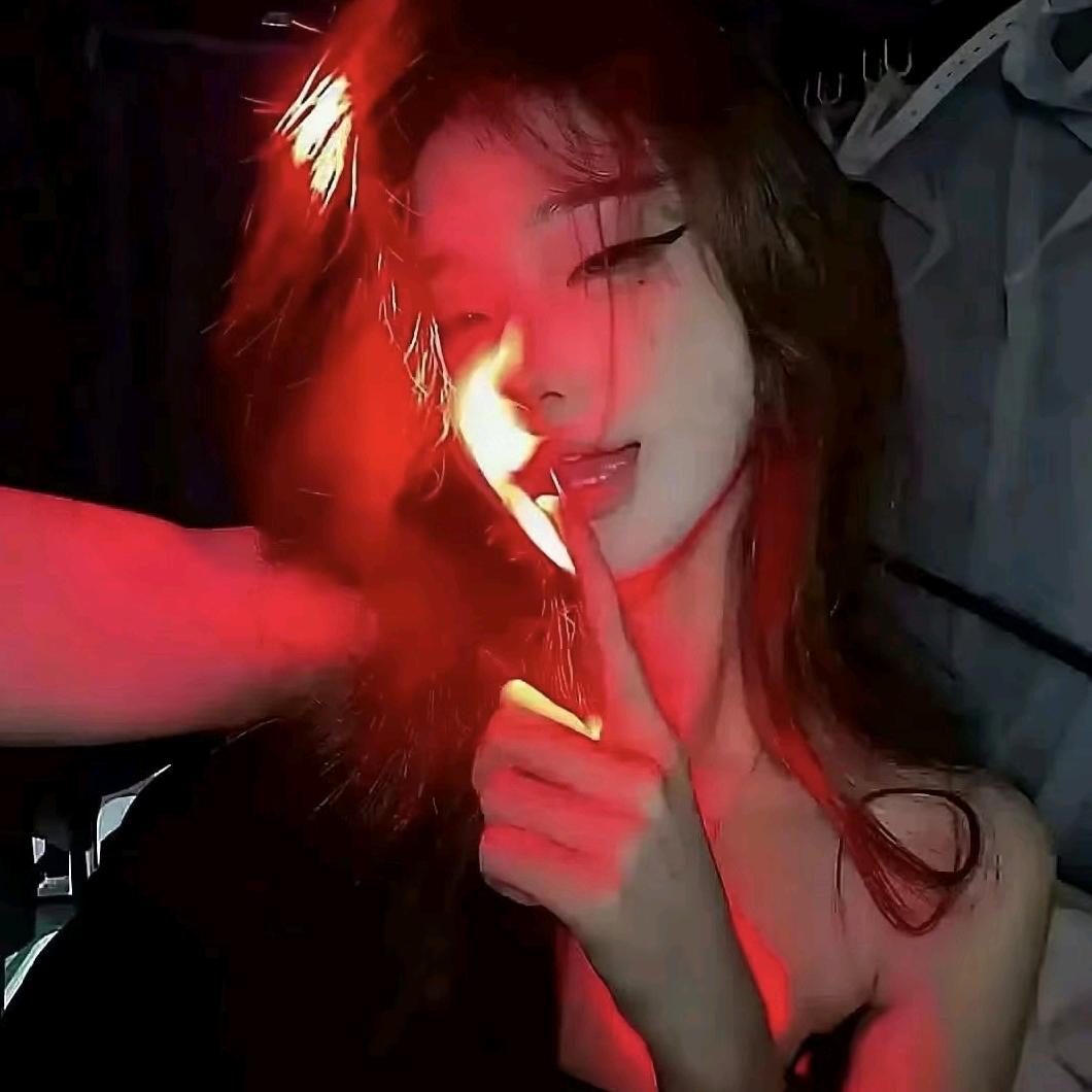 无趣小艳