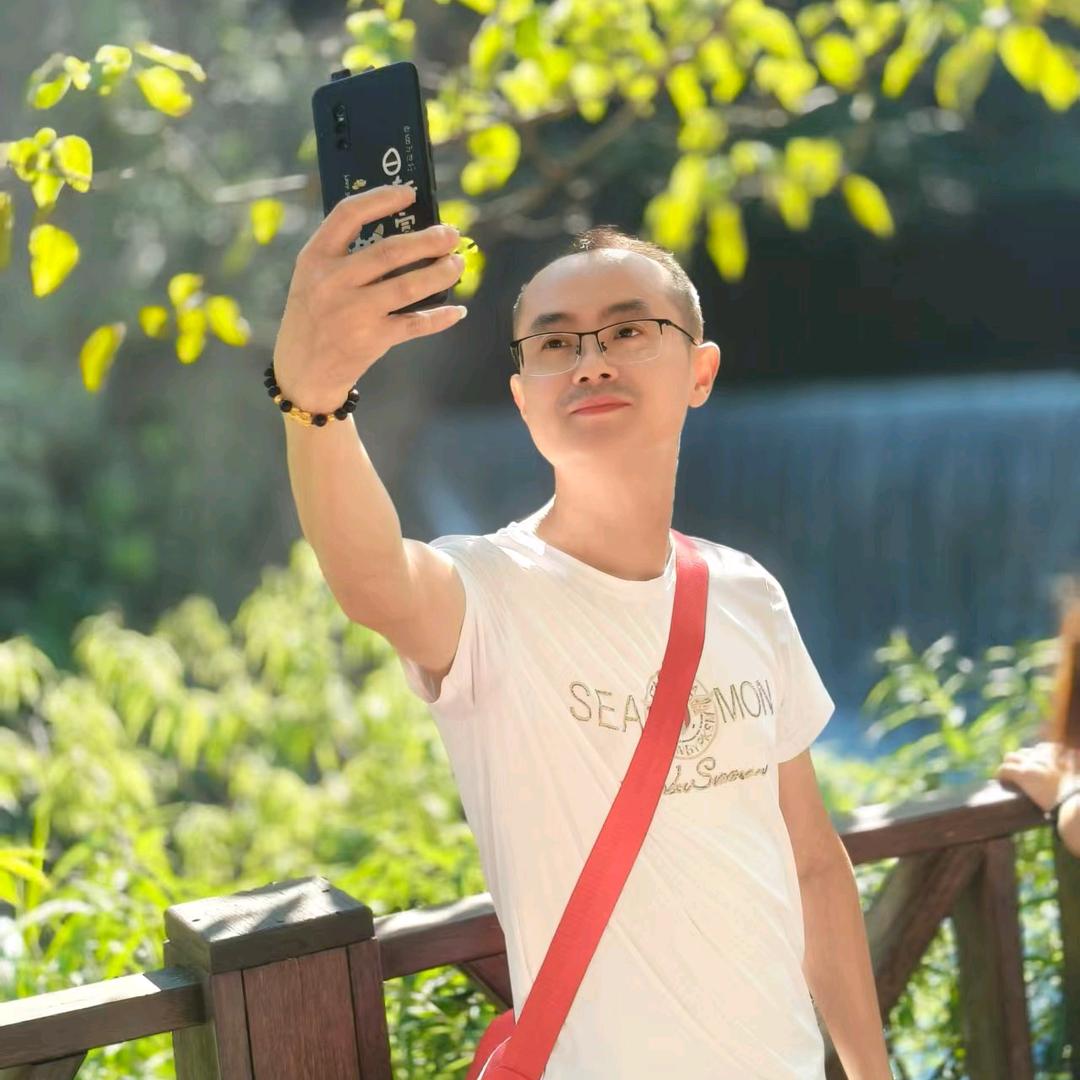 毅哥在农村