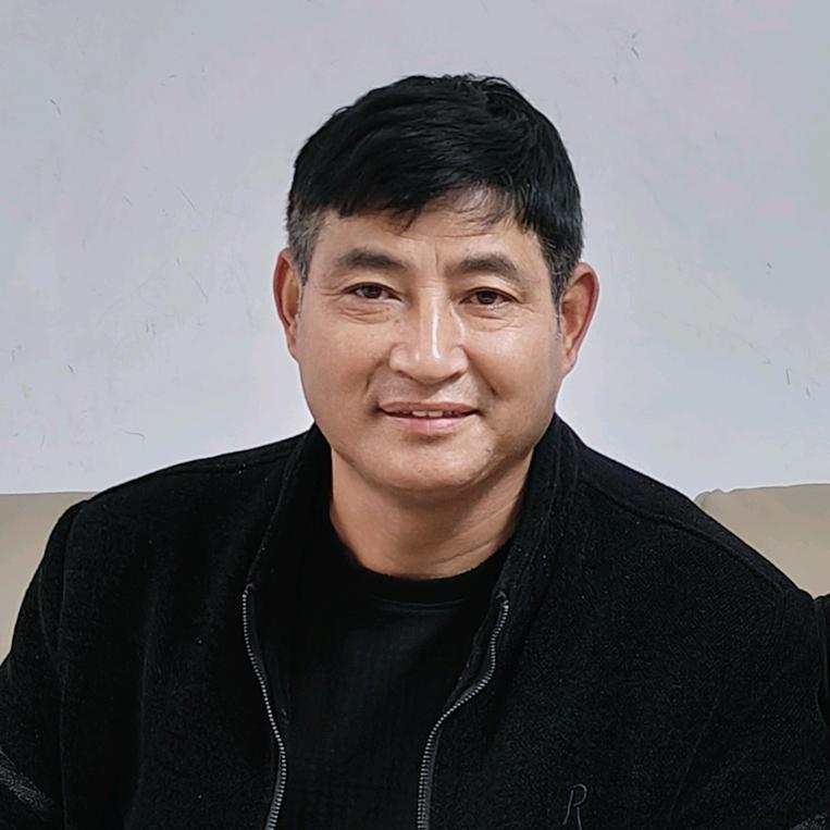 笑红尘