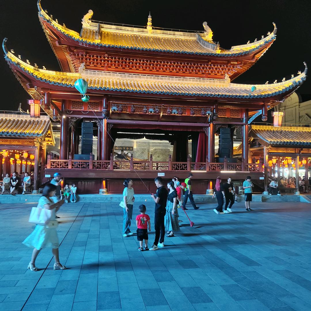江湖不是打打杀杀