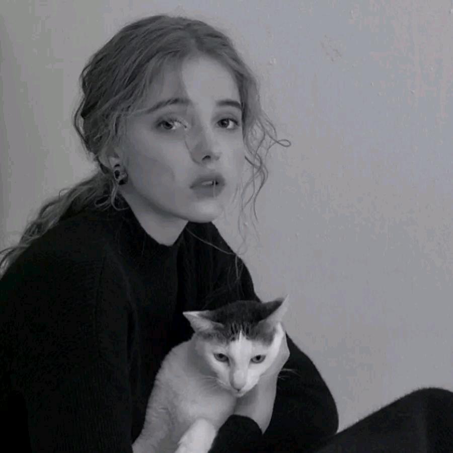 小张今天开心了嗎✨