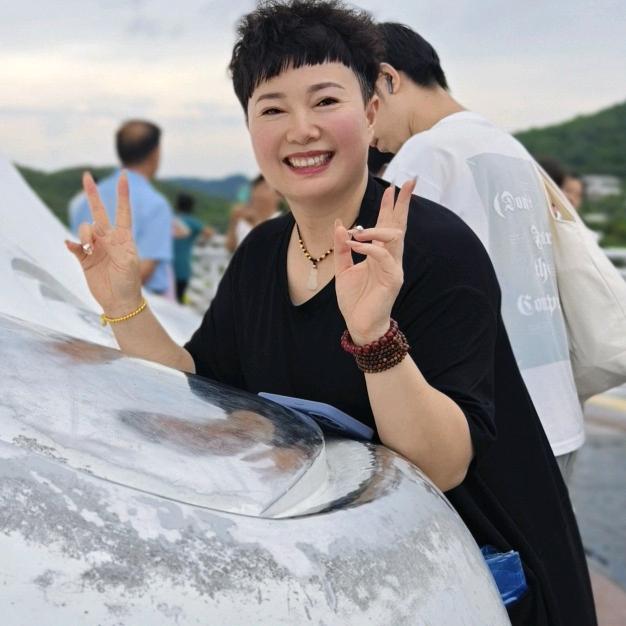 丽大姐（晚上10:10首播）