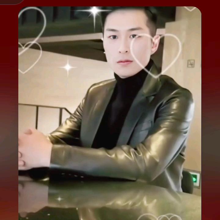 陪伴爱情就是伤痛