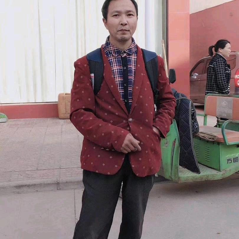 军哥，