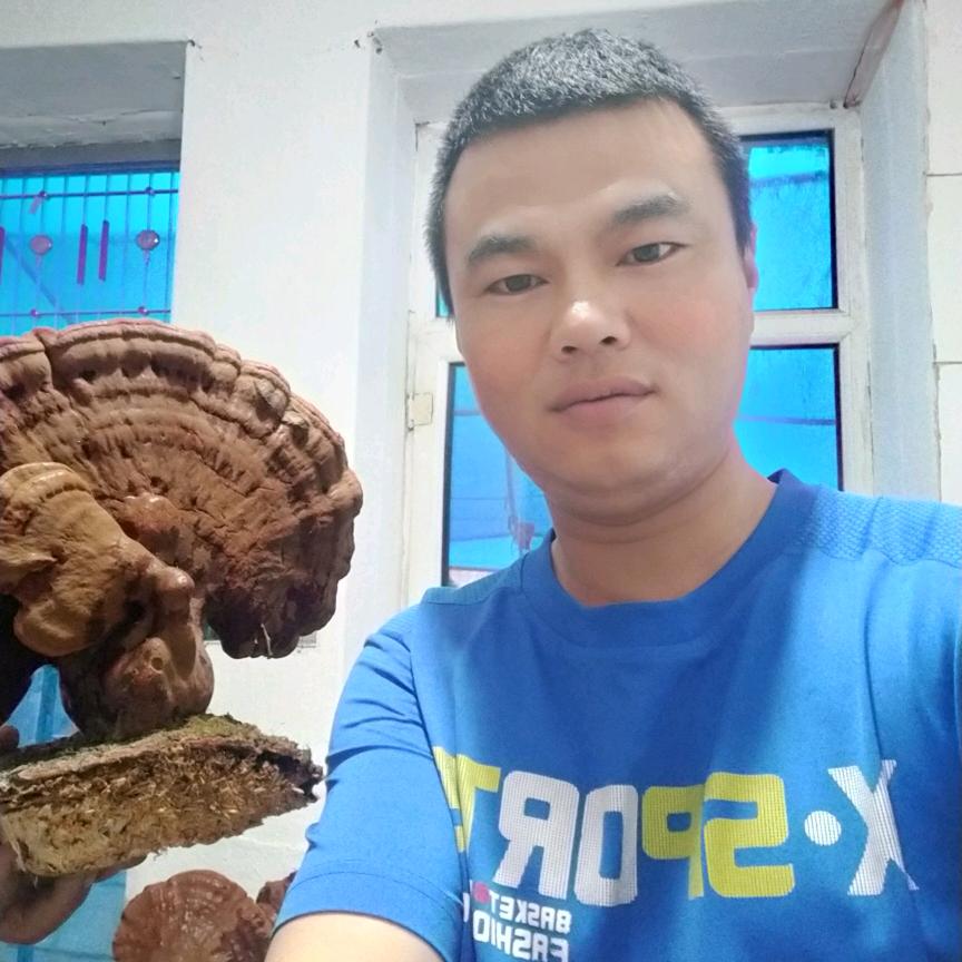 饶河迷山小亮