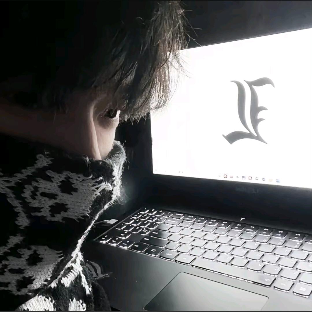 幜